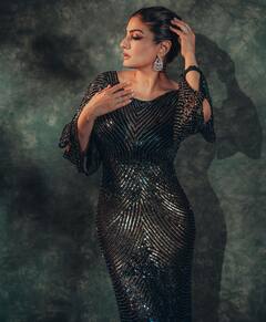 Raveena Tandon Brightens Up Our Weekend By Dropping New Pics