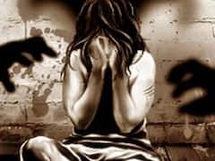 भरतपुर में नाबालिग से दो पड़ोसियों ने किया रेप, बहला-फुसलाकर दिया वारदात को अंजाम, केस दर्ज