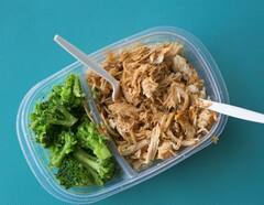 Kids Lunchbox Tips : जर तुम्ही मुलांसाठी लंचबॉक्स खरेदी करत असाल तर तो कसा खरेदी करायचा ते जाणून घ्या