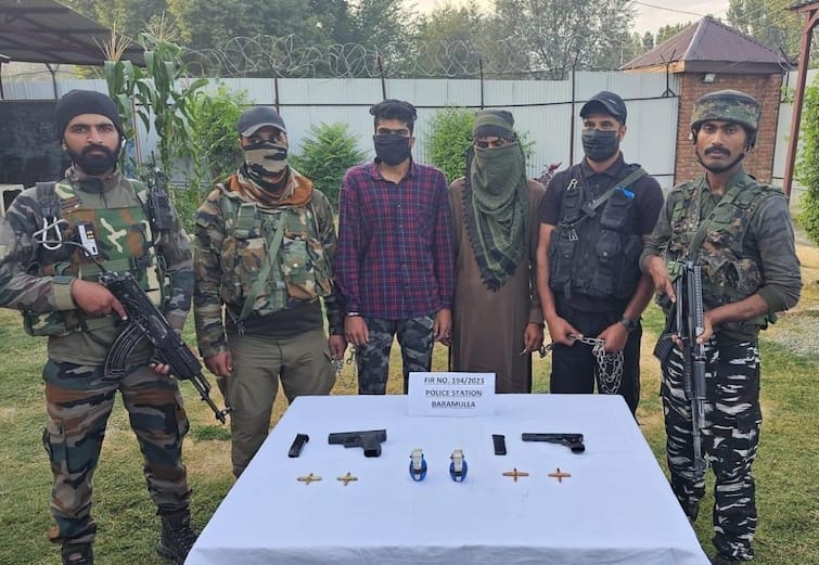 Jammu and Kashmir Baramulla Police TRF Militants LeT Arms Ammunition Two TRF Militants Arrested In Baramulla, Arms And Ammunition Recovered: J&K Police