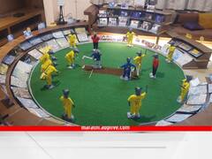 Pune Ganeshotsav 2023 : गणोबाची बॅटिंग अन् उंदीर मामाची बॉलिंग; पुण्यात गणपतीसमोर IPL देखावा