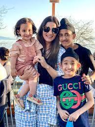 ਵਰਕਫਰੰਟ ਦੀ ਗੱਲ ਕਰਿਏ ਤਾਂ ਹਾਲ ਹੀ ਵਿੱਚ ਸ਼ਿੰਦਾ ਆਪਣੇ ਪਿਤਾ ਨਾਲ ਕੈਰੀ ਆੱਨ ਜੱਟਾ 3 ਵਿੱਚ ਵਿਖਾਈ ਦਿੱਤਾ। ਇਸ ਤੋਂ ਇਲਾਵਾ ਉਹ ਜਲਦ ਹੀ ਫਿਲਮ ਸ਼ਿੰਦਾ ਸ਼ਿੰਦਾ ਨੋ ਪਾਪਾ ਵਿੱਚ ਵੀ ਨਜ਼ਰ ਆਉਣ ਵਾਲਾ ਹੈ।