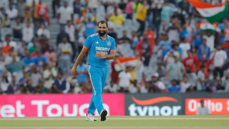 IND vs AUS 1st ODI: Mohammed Shami claims there is no place to feel low for not getting regular playtime IND vs AUS 1st ODI: 'দলের ভারসাম্যটাই আসল', একাদশে নিয়মিত সুযোগ না পেলেও হতাশ নন শামি