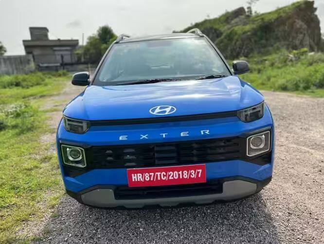 ਦੂਜੀ ਬਜਟ ਆਟੋਮੈਟਿਕ ਕਾਰ Hyundai Exeter ਹੈ, ਜਿਸ ਨੂੰ 1.2 ਲੀਟਰ ਇੰਜਣ ਵਾਲੇ ਆਟੋਮੈਟਿਕ ਵੇਰੀਐਂਟ 'ਚ 7.97 ਲੱਖ ਰੁਪਏ ਦੀ ਐਕਸ-ਸ਼ੋਰੂਮ ਕੀਮਤ 'ਤੇ ਖਰੀਦਿਆ ਜਾ ਸਕਦਾ ਹੈ।