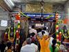 புரட்டாசி முதல் சனிக்கிழமை; தான்தோன்றிமலை ஸ்ரீ கல்யாண வெங்கட்ரமண சுவாமி கோயிலில் பக்தர்கள் சாமி தரிசனம்
