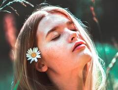 Health Tips : ओठ सांगतात तुमच्या आरोग्याचे रहस्य, जाणुन घ्या कसे?