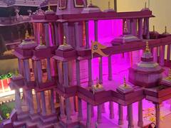 Ganeshostav 2023 : भिवंडीत घरगुती गणपतीला राम मंदिराची आरास, पाहा फोटो