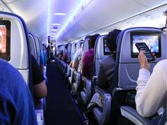 फ्लाइट में ये 5 चीजें होती हैं सबसे ज्यादा गंदी, छूने के बाद तुरंत सैनिटाइज़ करें अपने हाथ