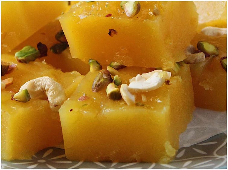 Pineapple Halwa: Once you eat pineapple halwa you will never like halwa again, here is the recipe