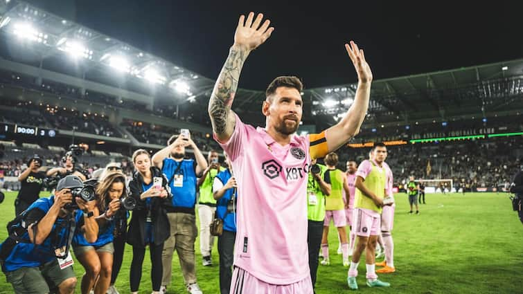 Lionel Messi expresses displeasure regarding Paris Saint-Germain did not recognizing him after World Cup win Lionel Messi: যোগ্য সম্মান দেয়নি পিএসজি, প্রাক্তন ক্লাবের বিরুদ্ধে একরাশ হতাশা উগরে দিলেন মেসি