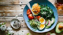 Health Tips : आहारातील 'या' पदार्थांमुळे तुमची चिंता, अस्वस्थता वाढते; जाणून घ्या सविस्तर