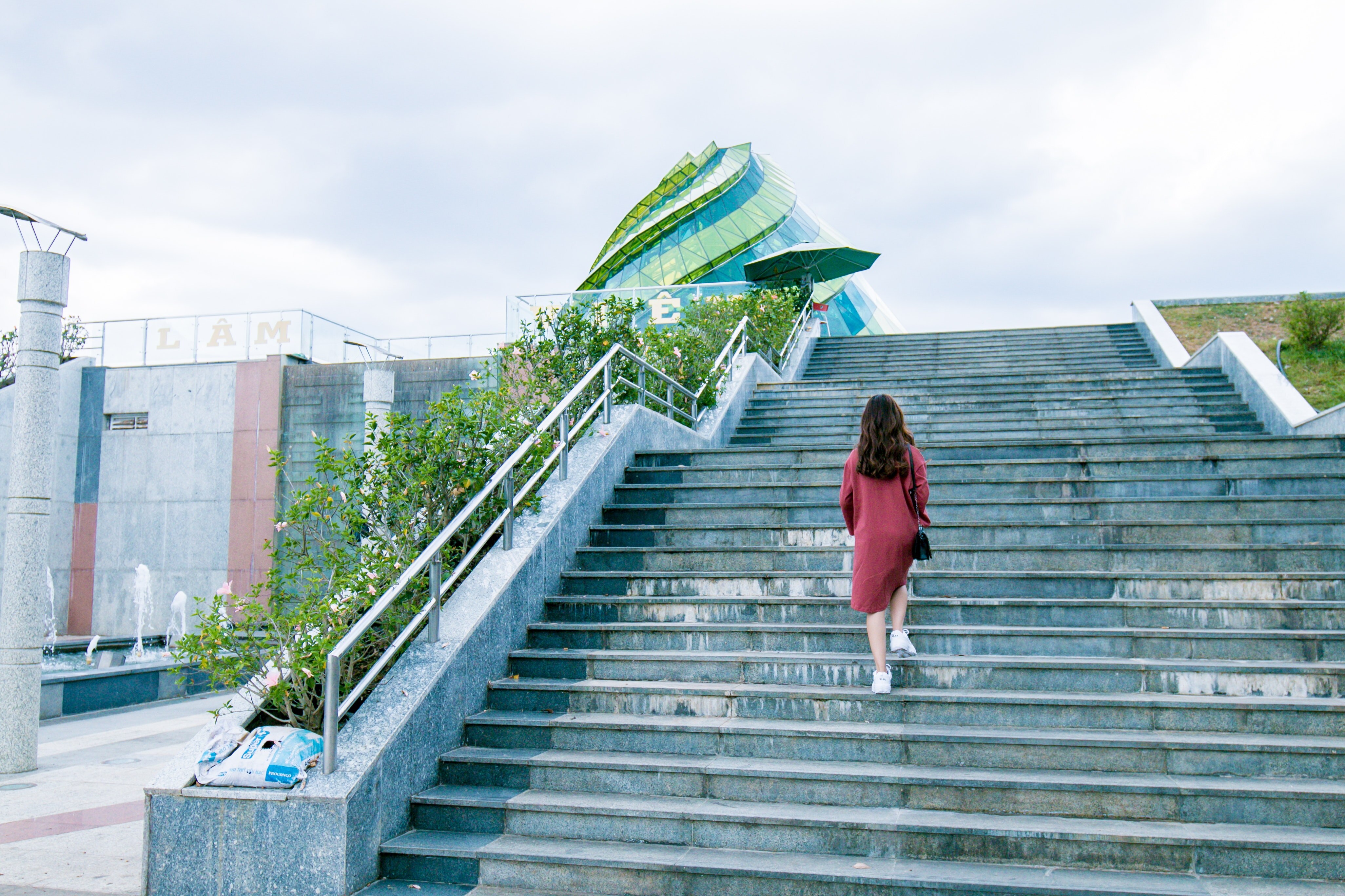 Climbing stairs Healthy Habit: லிஃப்ட் வேண்டாமே! மாடி படிக்கட்டுகளை பயன்படுத்தலாமே..!