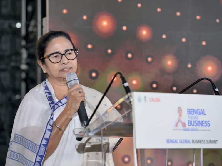 Mamata Banerjee Spain UAE Visit Returns Kolkata Investment Offers Bengal Global Business Summit 'Very Successful': Mamata Banerjee Returns From Spain, UAE Visit With 'Serious Offers For Investments'
