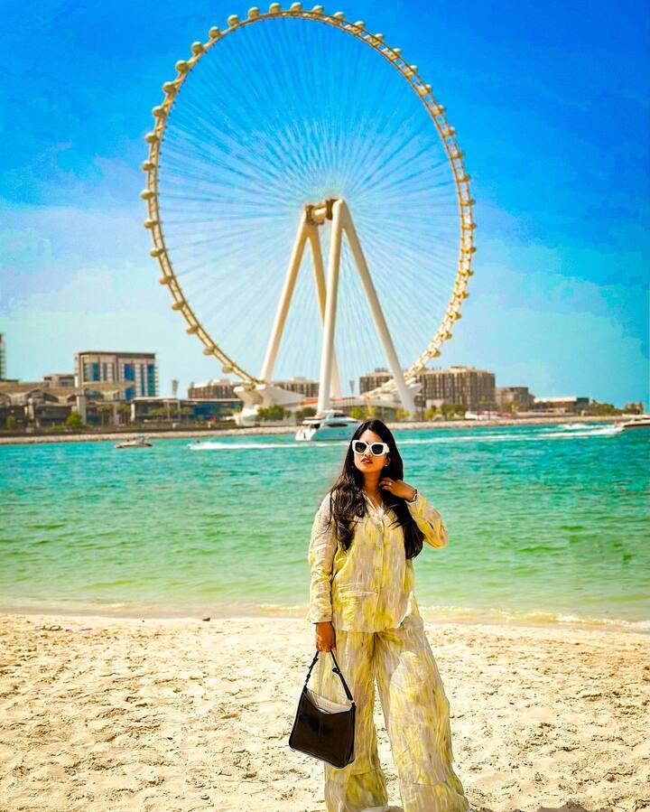 స్రవంతి చొక్కారపు లేటెస్ట్ ఫోటోలను ఇక్కడ చూడండి.