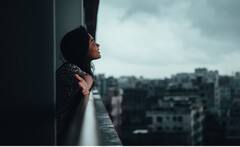 Health Tips : पावसात भिजणे फायदेशीर की हानिकारक? जाणून घ्या