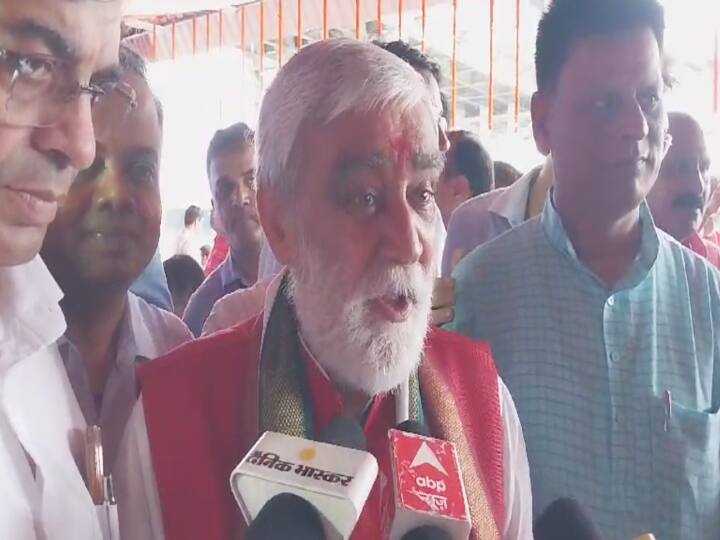 Vande Bharat Train: पटना से हावड़ा के लिए प्रधानमंत्री ने वंदे भारत ट्रेन की दी सौगात, अश्विनी चौबे ने PM को बताया ऋषि Train from Patna to Howrah Prime Minister gifted Vande Bharat train Ashwini Choubey statement regarding PM Vande Bharat Train: पटना से हावड़ा के लिए प्रधानमंत्री ने वंदे भारत ट्रेन की दी सौगात, अश्विनी चौबे ने PM को बताया ऋषि