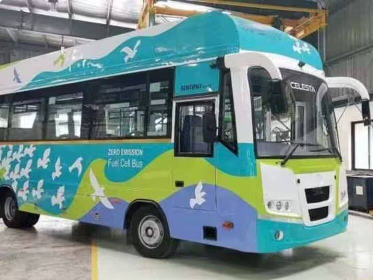 indias first fuel cell bus flagged off in delhi by central minister hardeep singh puri India's 1st Hydrogen Fuel Cell Bus: ਦੇਸ਼ ਦੀ ਪਹਿਲੀ 'ਹਵਾ-ਪਾਣੀ' ਨਾਲ ਚੱਲਣ ਵਾਲੀ ਬੱਸ ਦੀ ਹੋਈ ਸ਼ੁਰੂਆਤ, ਮੰਤਰੀ ਹਰਦੀਪ ਪੁਰੀ ਨੇ ਦਿਖਾਈ ਹਰੀ ਝੰਡੀ