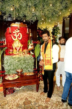 A Glimpse Of Bollywood Celebs As They Attend Maharashtra Chief Minister Eknath Shinde’s Ganpati Darshan