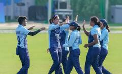 Asian Games 2023: એશિયન ગેમ્સમાં ગોલ્ડ મેડલ જીત્યા બાદ ભારતીય મહિલા ક્રિકેટ ટીમે આ રીતે મનાવ્યો જશ્ન, જુઓ તસવીરો