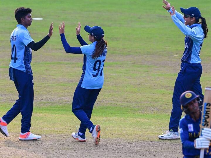 Jemimah Rodrigues On Indian Mens Cricket Team Asian Games 2023 Latest Sports News Asian Games 2023: भारतीय महिला क्रिकेट टीम ने गोल्ड नाम करने के बाद पुरुष खिलाड़ियों से की खास अपील