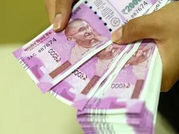 2000 Rupees Note: 2000 ரூபாய் நோட் மாத்திட்டீங்களா? இன்னும் 5 நாள் தான் டைம்.. மாற்றாவிட்டால் என்ன நடக்கும்?