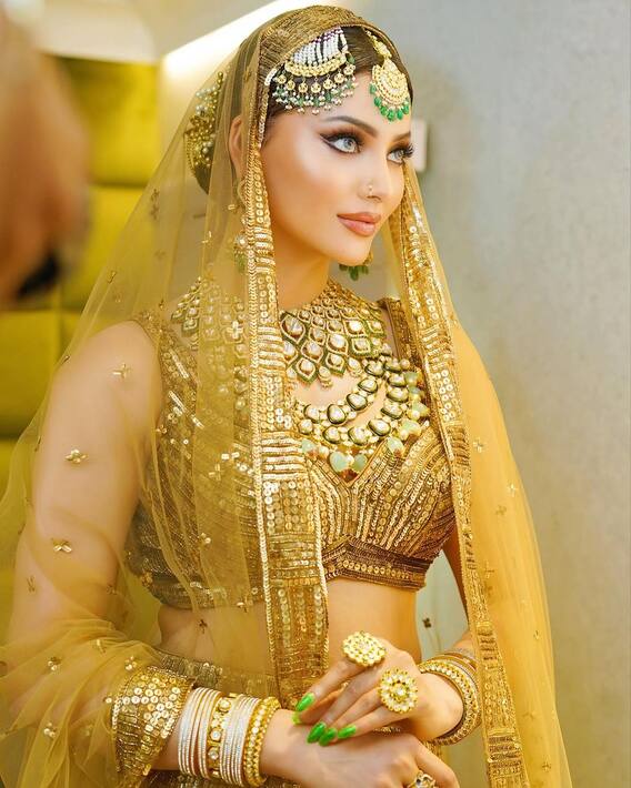 Urvashi Rautela Steals Limelight In Stunning Bridal Look, Shares Images On Instagram