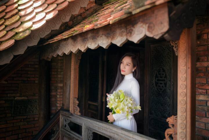 लक्षात ठेवा की खाणे आणि पिणे यात सुमारे दोन तासांचे अंतर असावे. न्याहारी, दुपारचे  जेवण आणि रात्रीच्या जेवणानंतर पुढील 15 मिनिटे कोणत्याही गोष्टीचे सेवन करण्यास  मनाई आहे.