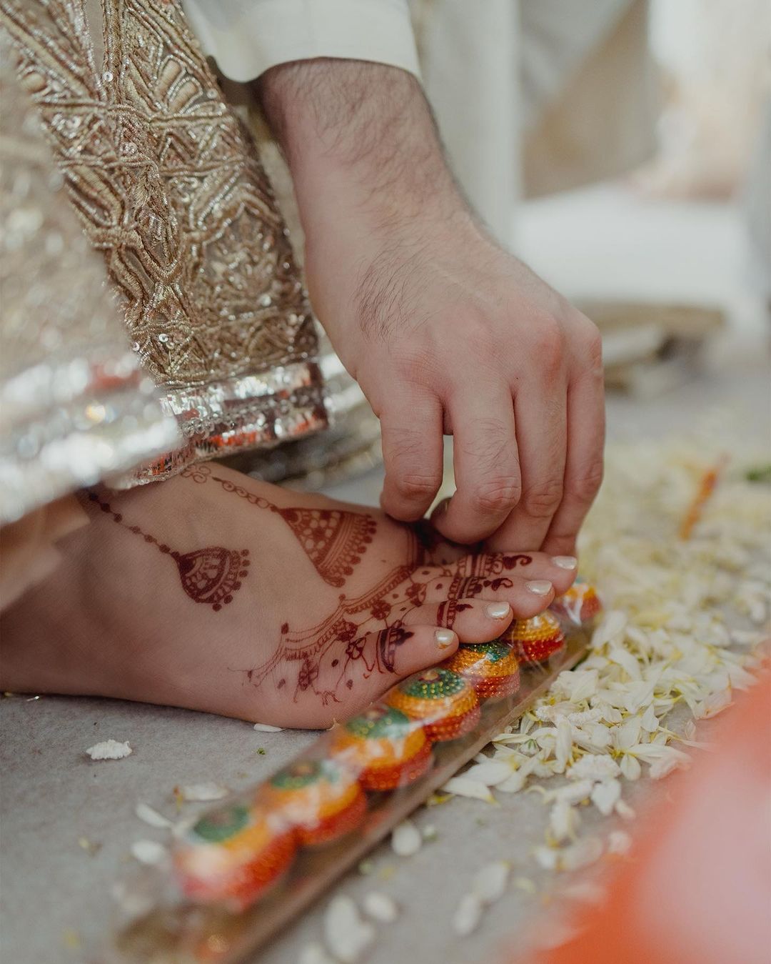 200+ Stunning Henna Designs For Every Occasion - Pyaari Weddings