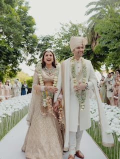 Parineeti Chopra - Raghav Chadha Wedding Photo : रब ने बना दी जोडी... परिणीती-राघव यांच्या लग्नसोहळ्यातील Inside Photo