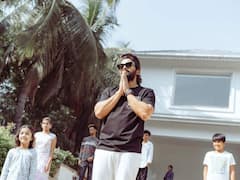 ఆ సంస్థకు బ్రాండ్ అంబాసిడర్‌గా అల్లు అర్జున్ - డిఫరెంట్ లుక్‌తో పుష్పరాజ్ సర్ ప్రైజ్