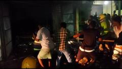 தருமபுரி கடை வீதியில் தீ விபத்து; ரூ. 6 லட்சம் மதிப்புள்ள பூஜை பொருட்கள் தீயில் எரிந்து சேதம்