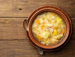 Cabbage Soup Benefits : निरोगी राहण्यासाठी प्या कोबीचे सूप, वजन कमी करण्यासाठी सोपा आणि प्रभावी उपाय