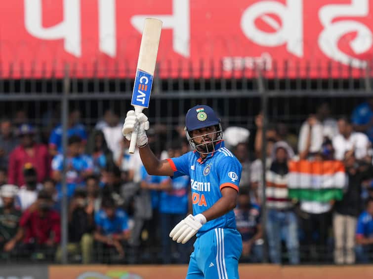 India vs Australia ODI Shreyas Iyer's No-Nonsense Statement On 'Stealing' Virat Kohli's No. 3 Spot IND vs AUS: Shreyas Iyer's No-Nonsense Statement On 'Stealing' Virat Kohli's No. 3 Spot