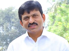 ఎగ్జామ్ పేపర్లు బఠాణీల్లా అమ్ముకున్నారు, ఇది ప్రభుత్వానికే చెంపపెట్టే - పొంగులేటి