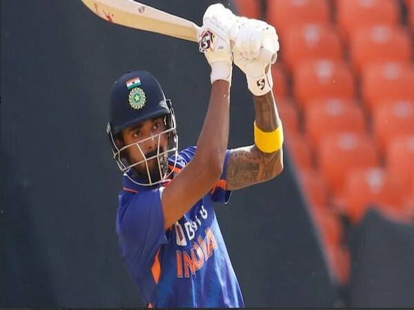 ডানহাতি ভারতীয় ব্যাটার কে এল রাহুল। তিনিও রয়েছেন এই তালিকায়।