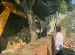 सुल्तानपुर डॉक्टर हत्याकांड में प्रशासन का बड़ा एक्शन, मुख्य आरोपी अजय नारायण के अवैध निर्माण पर चला बुलडोजर