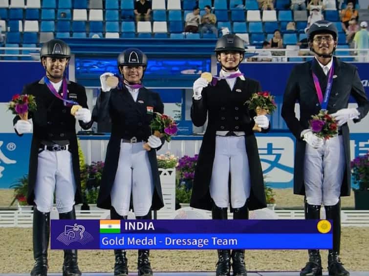 Asian Games 2023 Day 3 for India win gold in equestrian, three more medal in tally Asian Games 2023 Day 3: घुड़सवारी में 41 साल बाद मिला गोल्ड, सेलिंग में सिल्वर और ब्रॉन्ज पर कब्जा, ऐसा रहा भारत के लिए तीसरा दिन