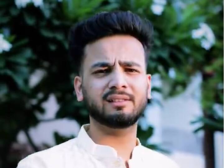 Elvish Yadav brutally trolled for acting skills zohrajabeen b praak song instagram reels लिप सिंकिंग करने पर बुरी तरह ट्रोल हुए Elvish Yadav, यूजर्स बोले- आपके अंदर छुपा हुआ टैलेंट है, प्लीज इसे छुपाकर ही रखें