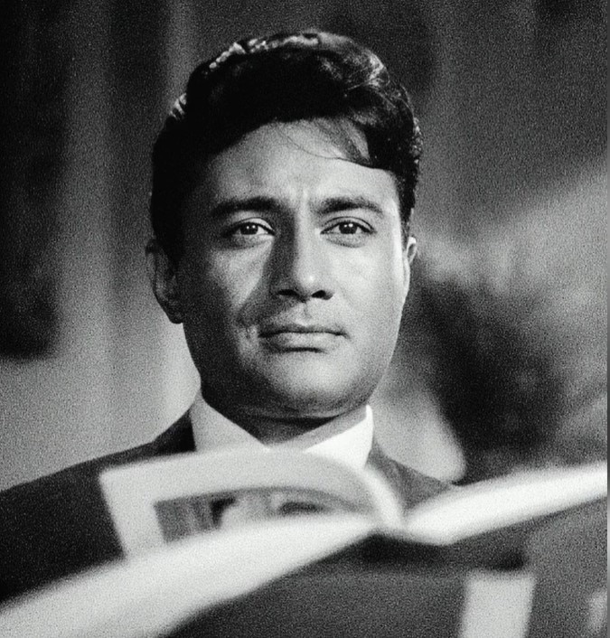 B'day Special : Dev Anand के काले कोट पहनने पर लग गया था Ban, ये थी वजह -  YouTube