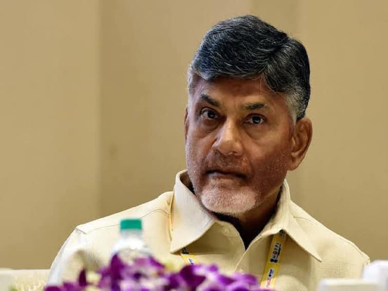 Vijayawada ACB Court adjourns Chandrababu petitions to tomorrow as Judge in leave Chandrababu News: చంద్రబాబు పిటిషన్‌లపై విచారణ రేపటికి వాయిదా, సెలవులో ఏసీబీ కోర్టు జడ్జి