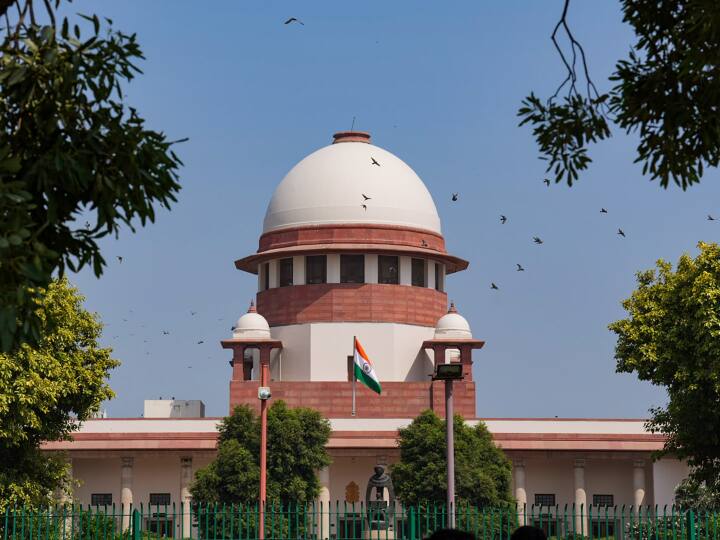 Supreme court comment on Punjab government Sutlej Yamuna Link dispute ann सतलज यमुना लिंक नहर विवाद पर SC की पंजाब सरकार को फटकार- 'हमें सख्ती करने के लिए मजबूर नहीं करें'