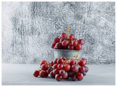 काले और हरे अंगूर से ज्यादा फायदेमंद होता है लाल अंगूर, जानें कैसे