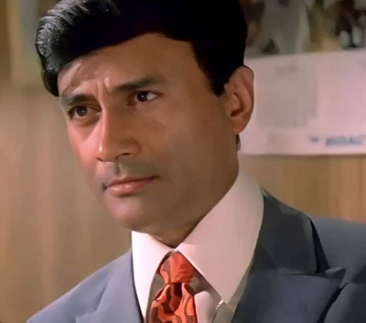 1948 में आई फिल्म जिद्दी से देवआनंद का करियर बुलंदियों पर पहुंच गया और वे रातों-रात स्टार बन गए. इसके बाद उन्होंने कभी पीछे मुड़कर नहीं देखा और बॉलीवुड को तमाम सुपरहिट फिल्में दीं.