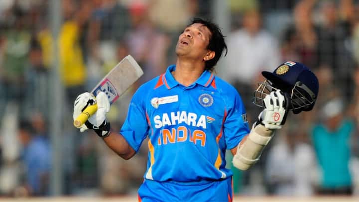 ওয়ান ডেতে কোনও ব্যাটিং তালিকায় সচিন থাকবেন না, এমনটা হওয়া খুবই অস্বাভাবিক। এই তালিকায় কিন্তু সচিন রয়েছেন।