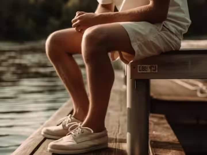 Health Tips vitamin deficiencies that cause tingling in the hands and feet marathi news Health Tips : हाता-पायांना वारंवार मुंग्या येतात? शरीरात 'या' जीवनसत्त्वाची कमतरता; 'या' पदार्थांचं सेवन करणं फायदेशीर