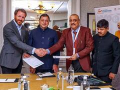 लंदन में सीएम धामी की पोमा ग्रुप के साथ बैठक, दो हजार करोड़ रुपये का MoU साइन