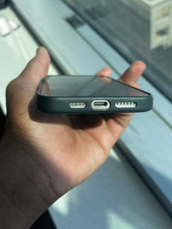 iPhone 15 सीरीज में मिलने वाले USB-C पोर्ट से आप कर सकते हैं ये 7 काम