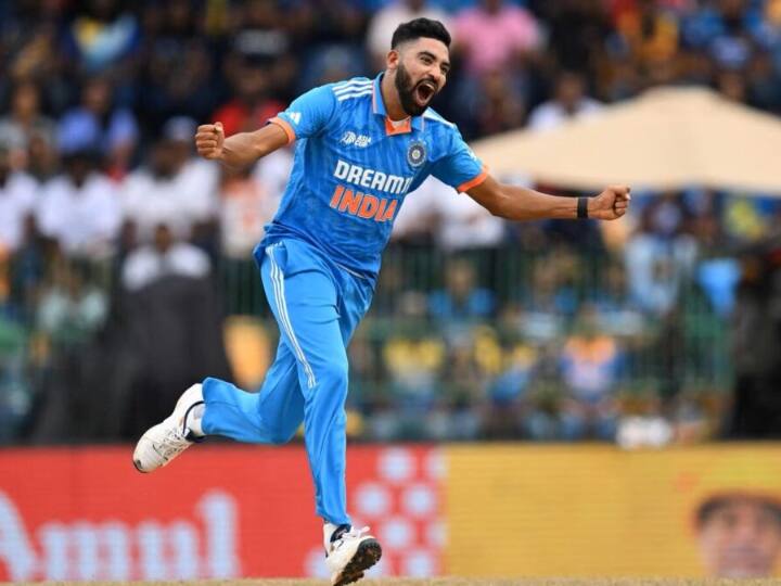 Where did Mohammad Siraj who led Team India to a great victory in the Asia Cup come from He never went to a cricket academy abpp शानदार स्विंग,धारदार रफ्तार, 29 मैच और 53 विकेट..., गेंदबाजी की नई सनसनी मोहम्मद सिराज