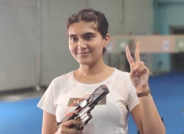 Asian Games 2023: India's dominance in shooting continues, Isha Singh won silver in 25 meter pistol event Asian Games 2023: શૂટિંગમાં ભારતનો દબદબો યથાવત, ઈશા સિંહે 25 મીટર પિસ્તોલ ઈવેન્ટમાં સિલ્વર જીત્યો