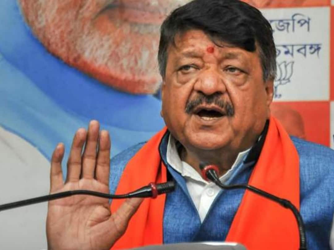 నేనో సీనియర్ లీడర్ని, చేతులు జోడించి ఓట్లు అడుక్కోవాలా - బీజేపీ నేత సంచలన వ్యాఖ్యలు 'I'm Senior Leader, can't fold hands in Public For Votes', Says BJP Veteran Leader Kailash Vijayvargiya నేనో సీనియర్ లీడర్ని, చేతులు జోడించి ఓట్లు అడుక్కోవాలా - బీజేపీ నేత సంచలన వ్యాఖ్యలు